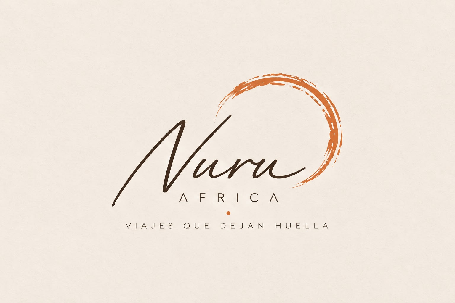 Identidad de Nuru Africa con logotipo manuscrito y símbolo circular naranja